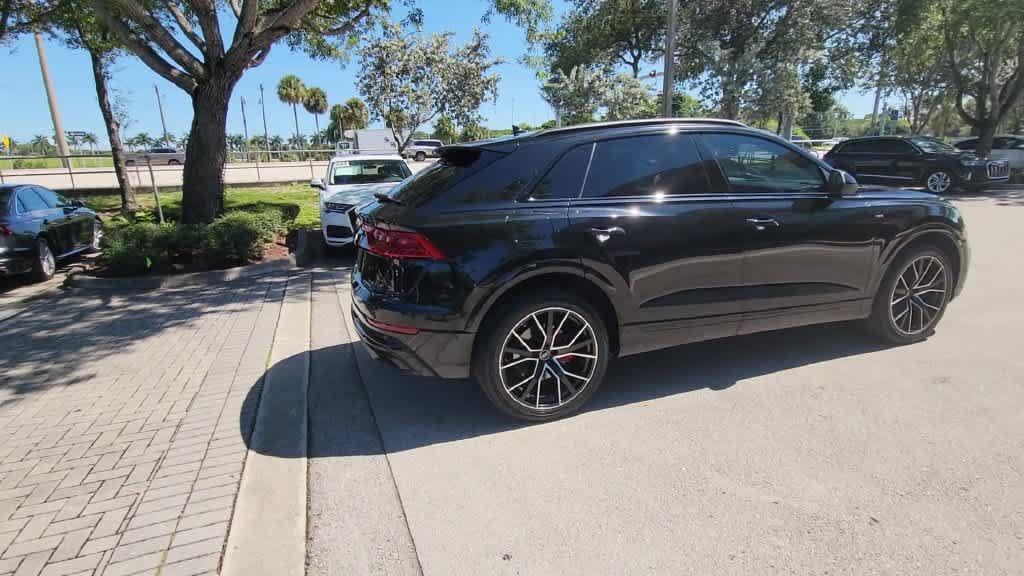 Certified 2023 Audi Q8 Premium Plus w/ Premium Plus Package AWD/4WD image 8