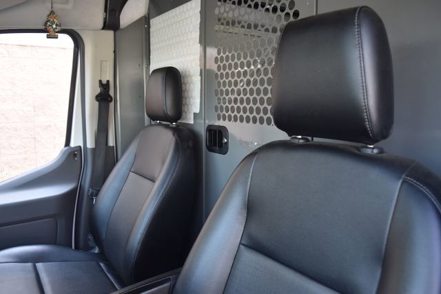 Used 2021 Ford Transit 250 Medium Roof image 10