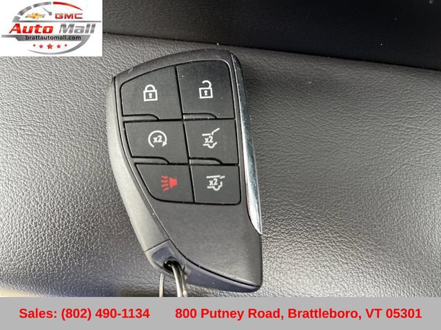 Used 2023 Chevrolet Tahoe Z71 w/ Luxury Package AWD/4WD image 30