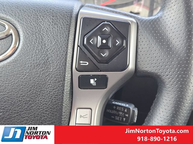 Used 2020 Toyota 4Runner SR5 Premium w/ Moonroof Package AWD/4WD image 31