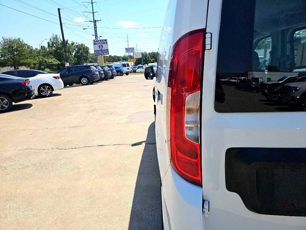 Used 2022 RAM ProMaster City Tradesman w/ Window Group 05 image 8