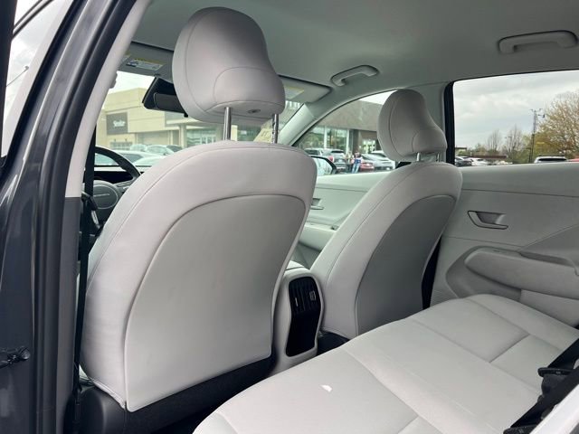 Certified 2024 Hyundai Kona SEL FWD image 9