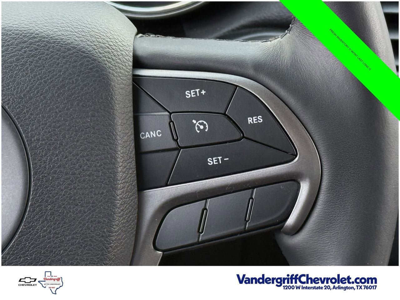 Used 2019 Jeep Grand Cherokee Altitude RWD image 14