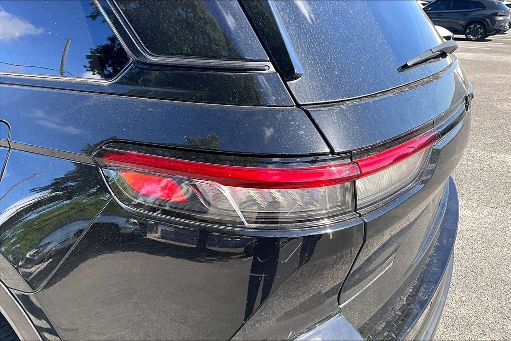 Used 2022 Jeep Grand Cherokee Altitude RWD image 20