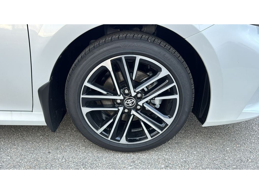 New 2026 Toyota Camry XLE FWD image 12