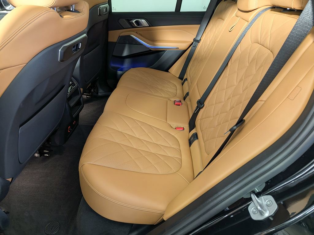 Certified 2024 BMW X5 xDrive40i w/ Premium Package image 47