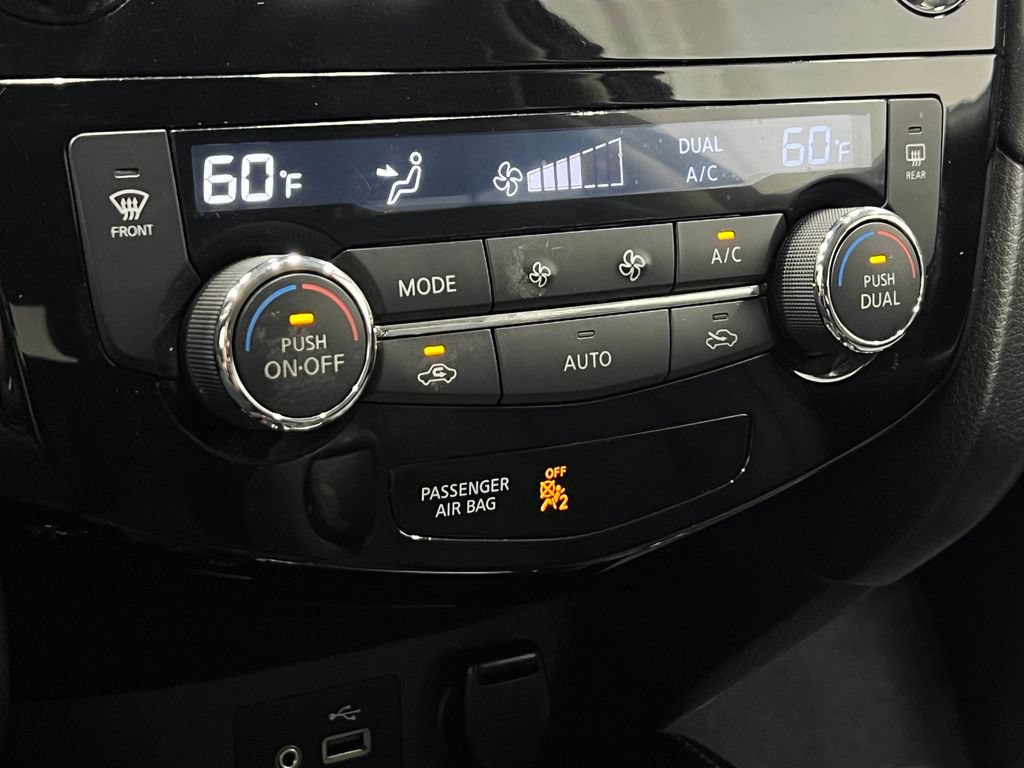 Used 2018 Nissan Rogue SL w/ Premium Package FWD image 26