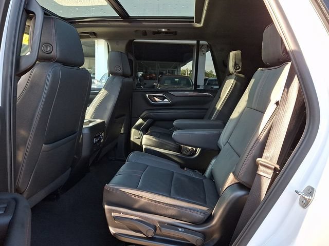 Certified 2022 Chevrolet Tahoe RST w/ Luxury Package AWD/4WD image 11