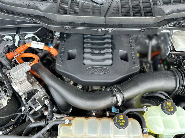 Certified 2023 Ford F150 Platinum w/ Equipment Group 701A High AWD/4WD image 29