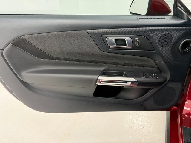 Used 2024 Ford Mustang Coupe image 29