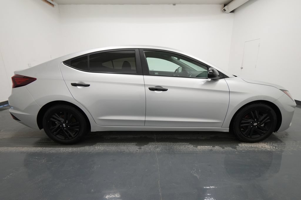 Used 2019 Hyundai Elantra SEL w/ Cargo Package FWD image 15