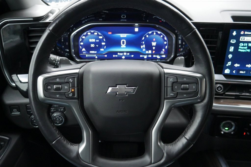 Used 2022 Chevrolet Silverado 1500 RST w/ LPO, Dark Essentials Package image 12