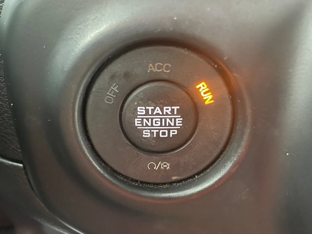 Used 2023 Jeep Wrangler Unlimited Rubicon 4xe w/ Steel Bumper Group AWD/4WD image 37