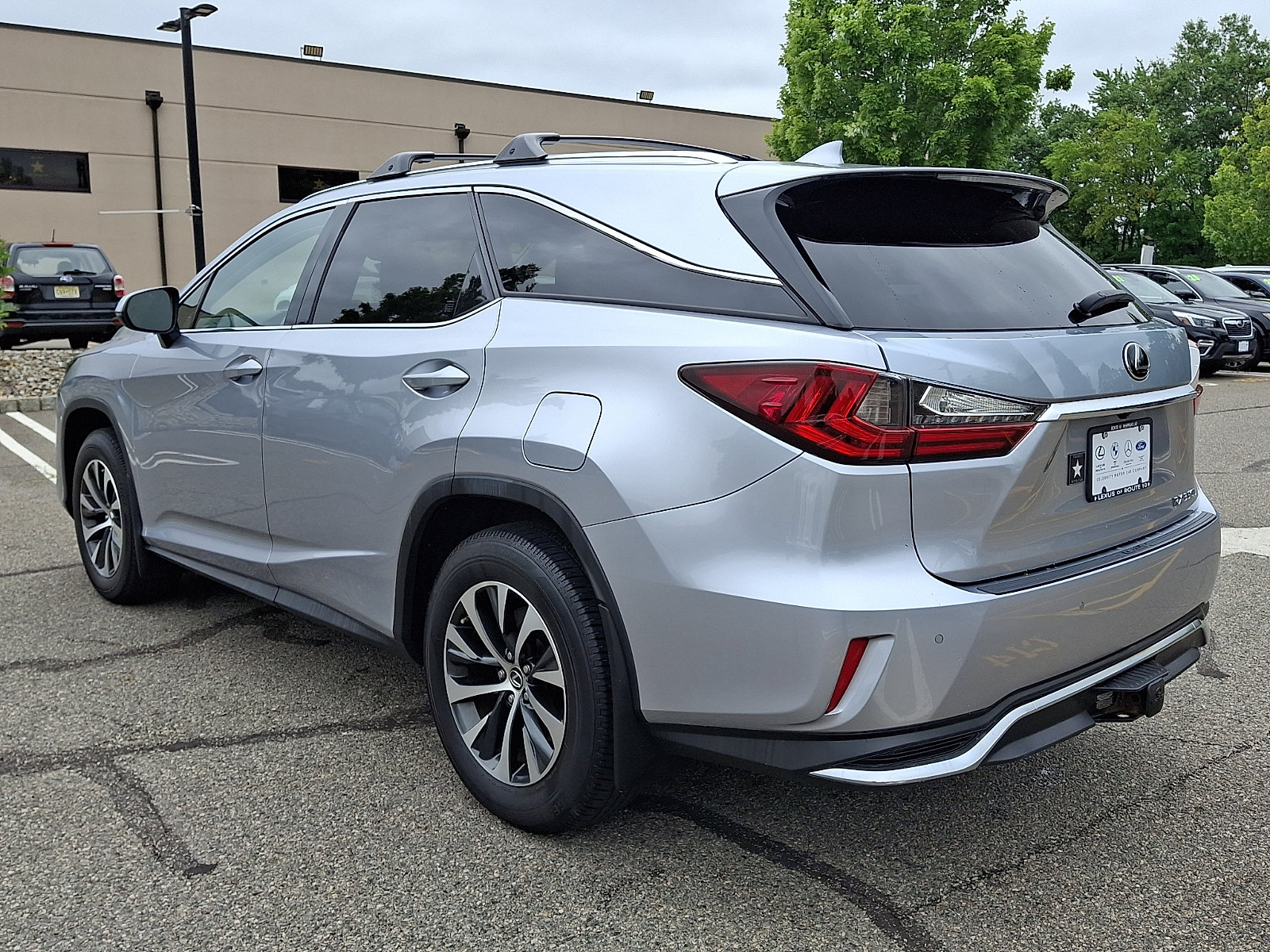 Used 2022 Lexus RX 350L Premium w/ Premium Package AWD/4WD image 4