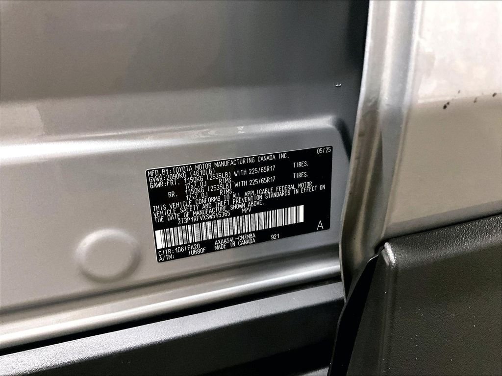Certified 2025 Toyota RAV4 XLE AWD/4WD image 34
