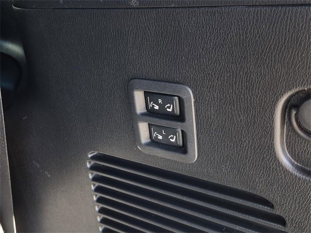 Certified 2022 Nissan Armada Platinum w/ Captain's Chairs Package image 11