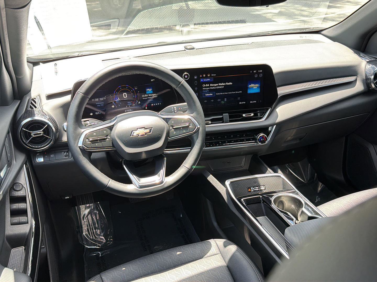 Used 2025 Chevrolet Equinox LT w/ Convenience Package II FWD image 18