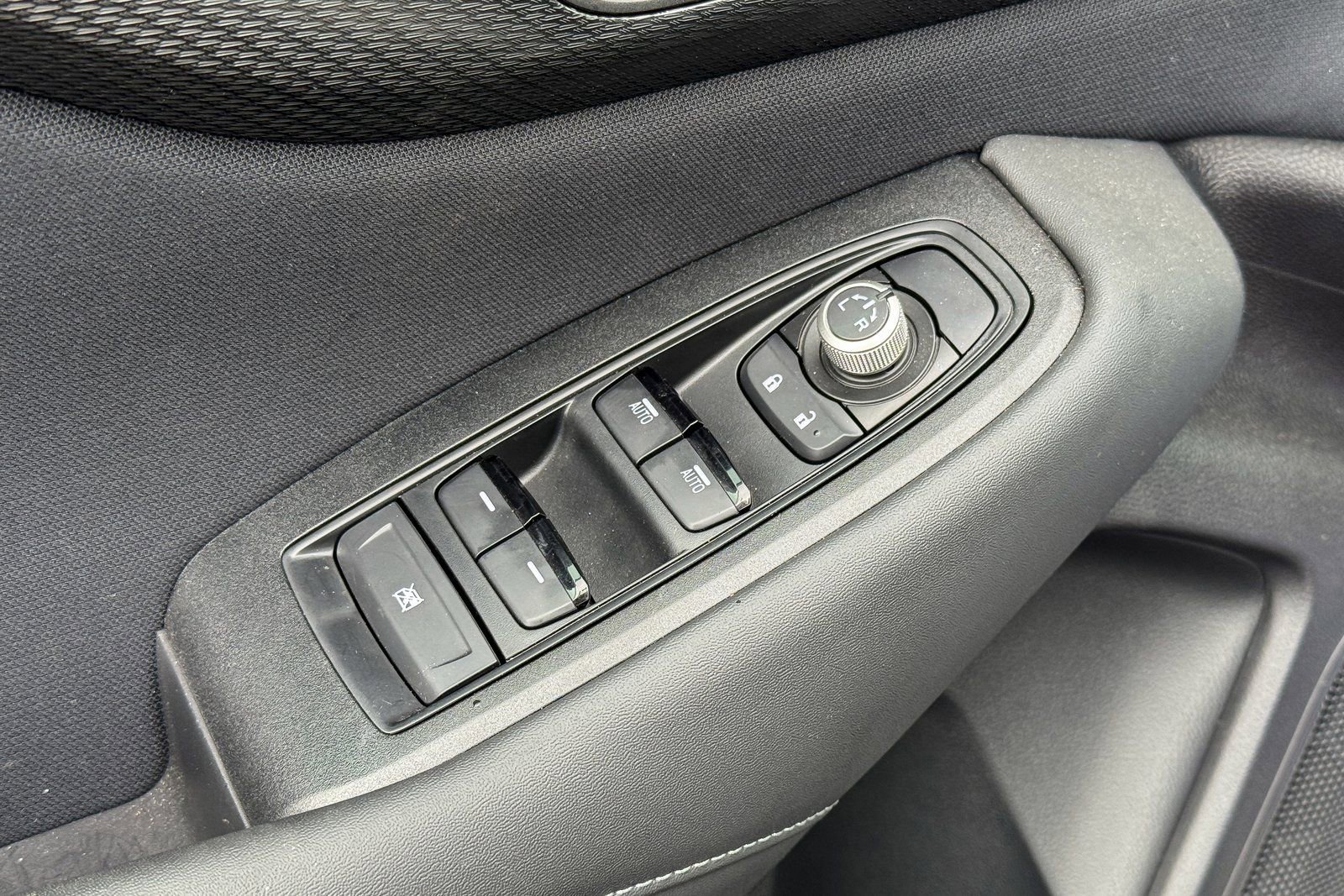 Used 2024 Subaru Outback Premium image 16