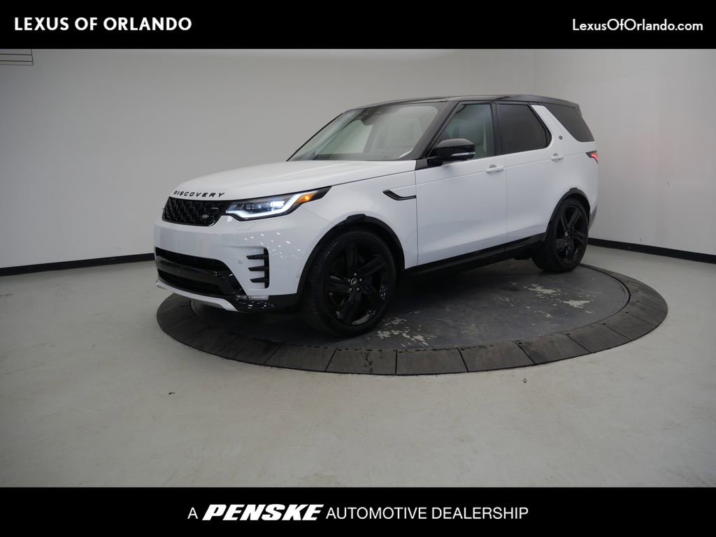 Used 2025 Land Rover Discovery Dynamic SE image 1