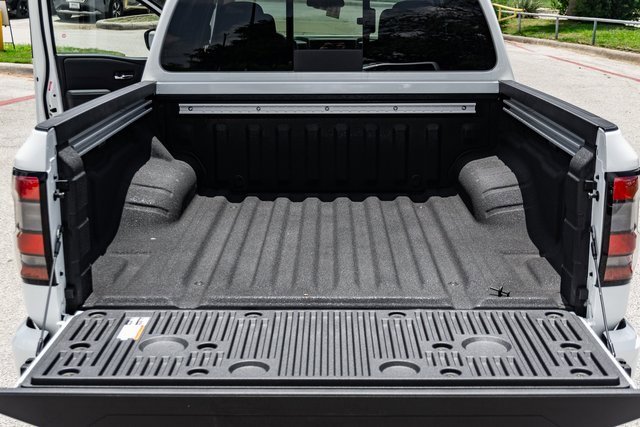 New 2025 Nissan Frontier SV w/ SV Convenience Package image 26