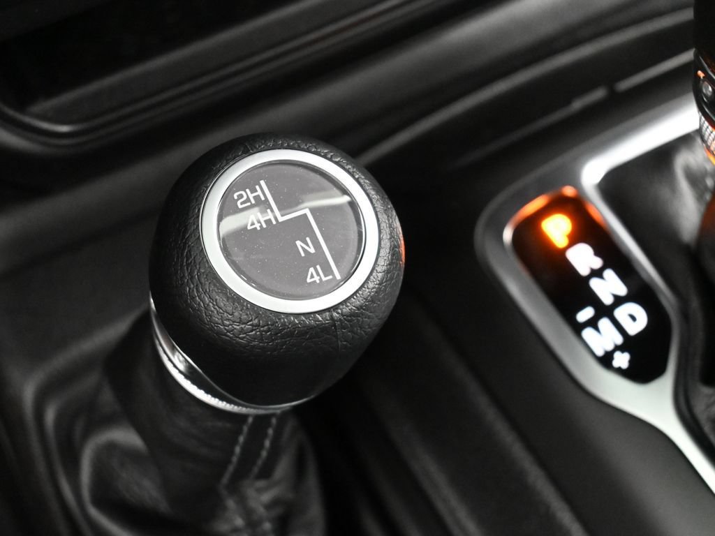 New 2026 Jeep Gladiator Sport AWD/4WD image 22
