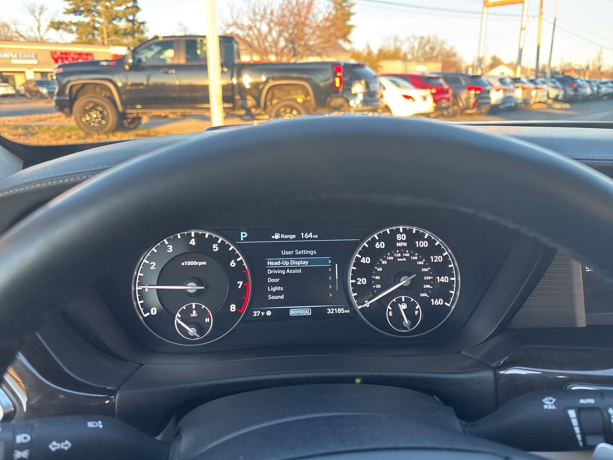 Used 2018 Genesis G90 3.3T Premium image 29