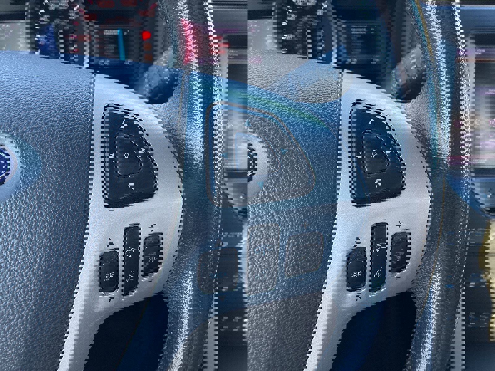 Used 2013 Ford Explorer XLT image 27