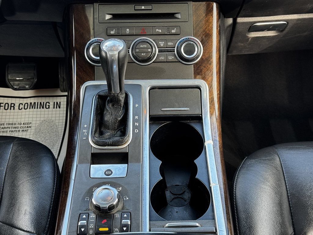 Used 2011 Land Rover Range Rover Sport HSE AWD/4WD image 24