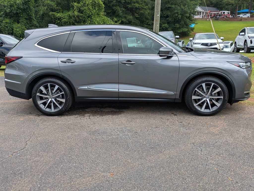Used 2025 Acura MDX FWD w/ Technology Package image 7