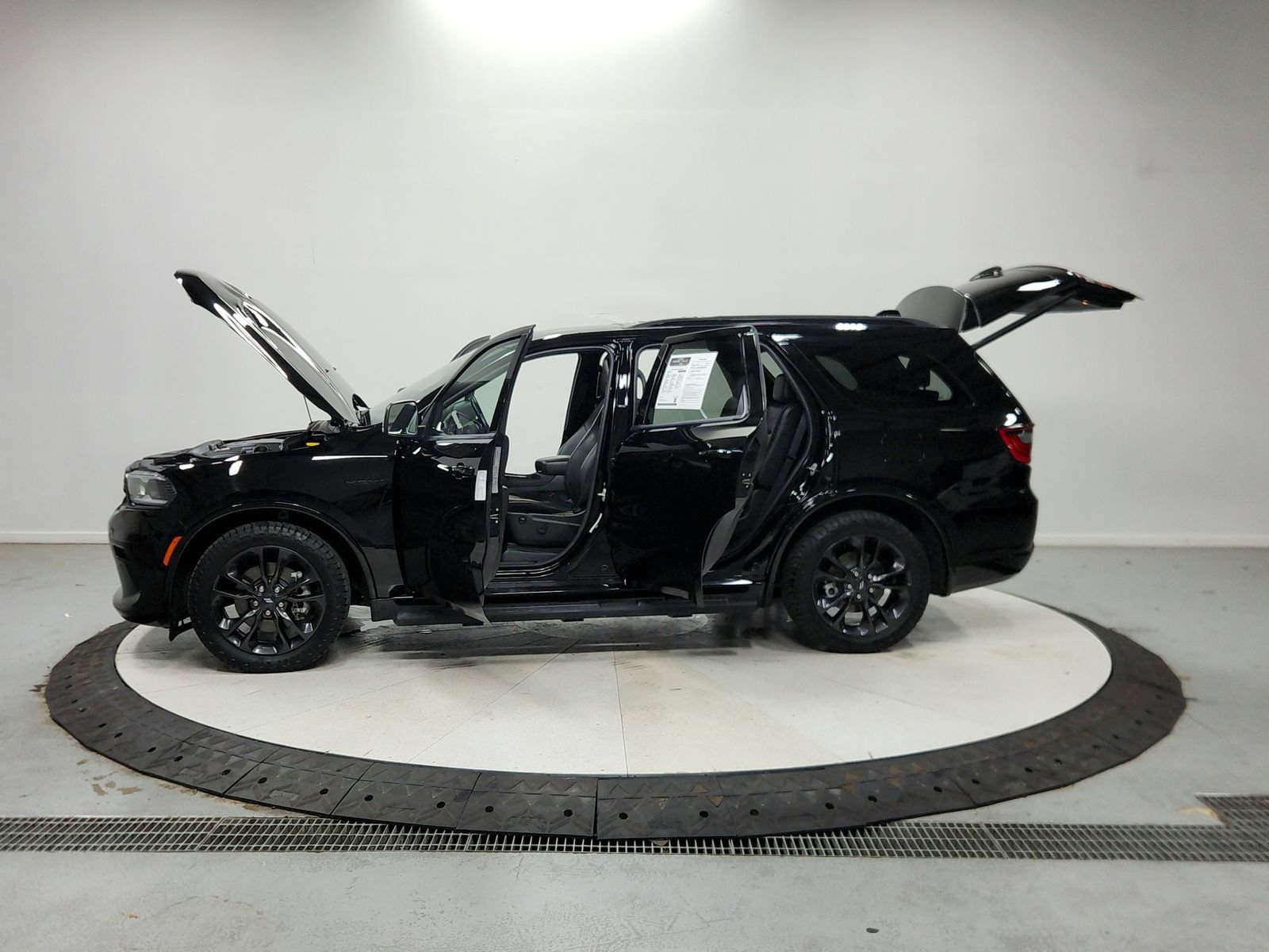 Used 2024 Dodge Durango R/T AWD/4WD image 13