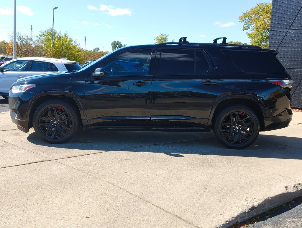 Used 2021 Chevrolet Traverse Premier w/ Redline Edition AWD/4WD image 36