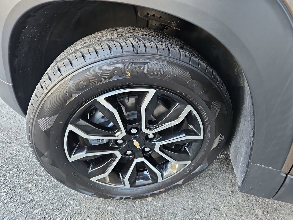 Used 2021 Chevrolet TrailBlazer ACTIV image 32