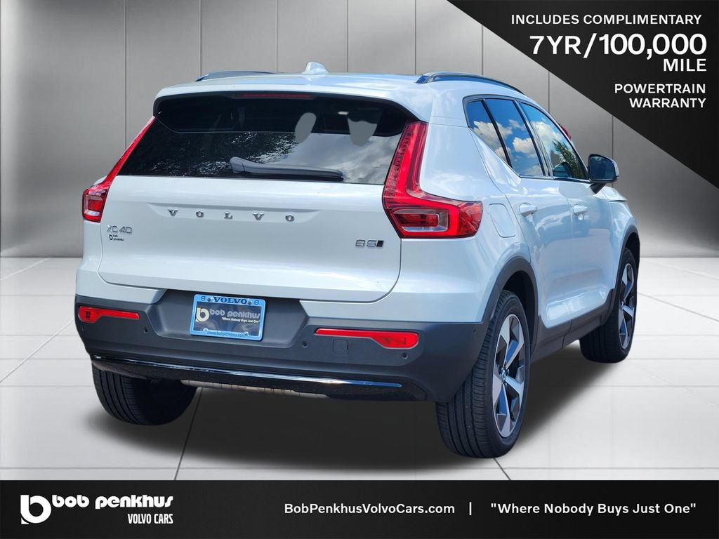 New 2026 Volvo XC40 B5 Plus w/ Protection Package Premier AWD/4WD image 25