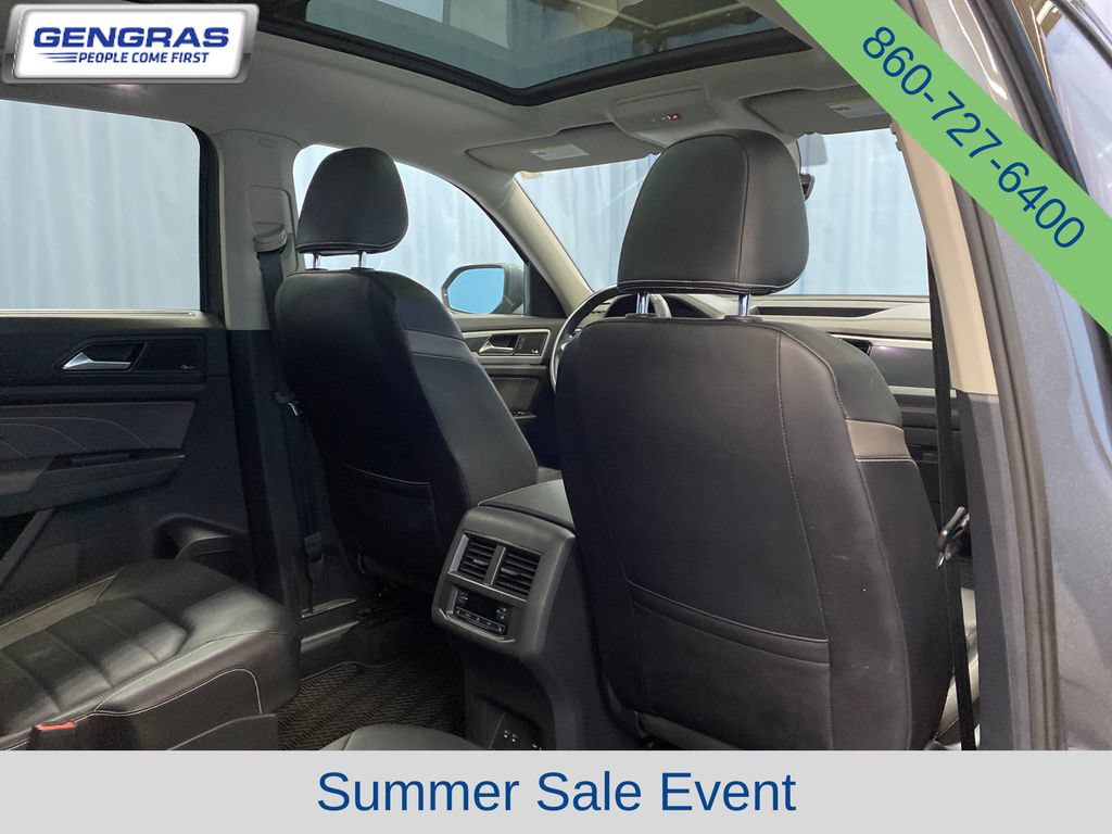 Used 2023 Volkswagen Atlas SEL Premium AWD/4WD image 40