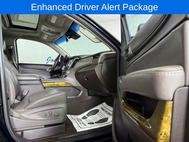 Used 2017 GMC Yukon XL Denali w/ Open Road Package image 18
