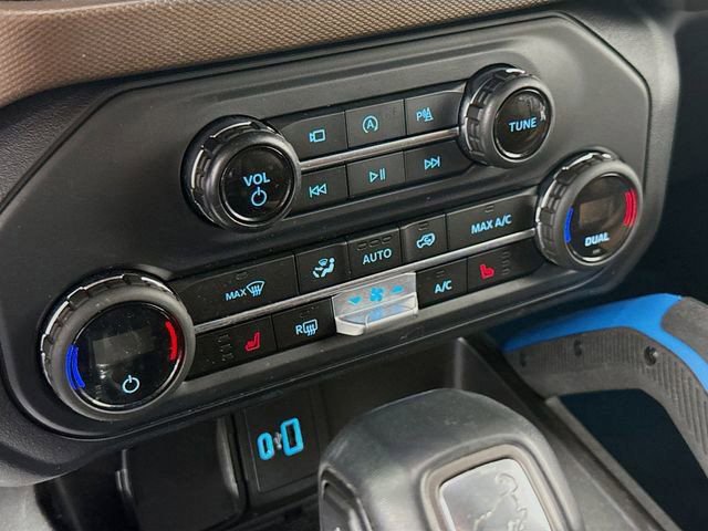 Used 2023 Ford Bronco Outer Banks image 16