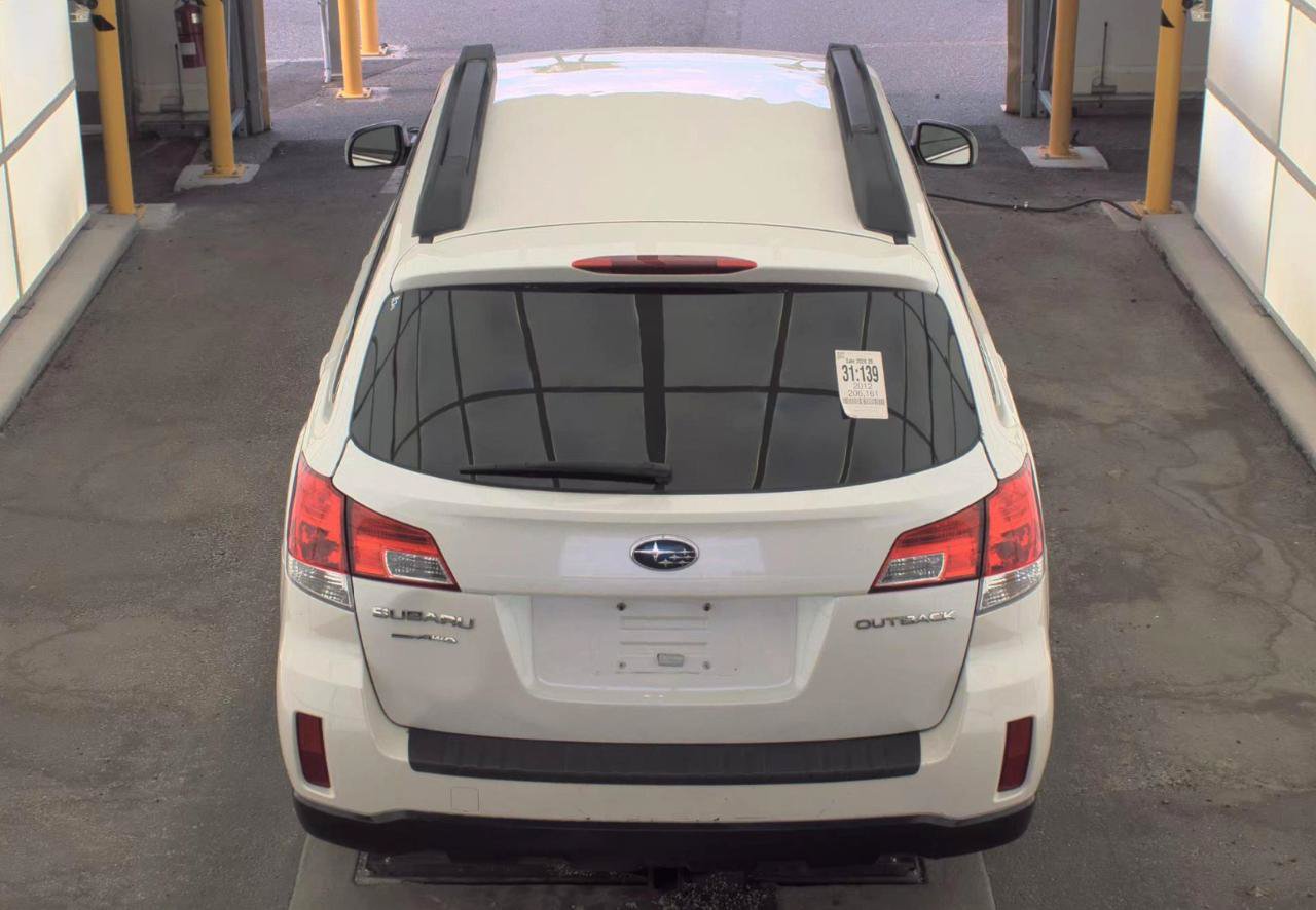 Used 2012 Subaru Outback 2.5i Premium w/ Popular Pkg 1B AWD/4WD image 4
