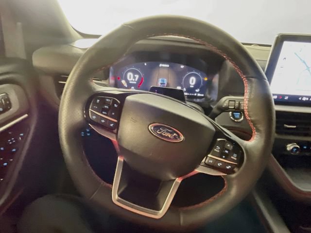 Used 2025 Ford Explorer ST-Line w/ Premium Package RWD image 13