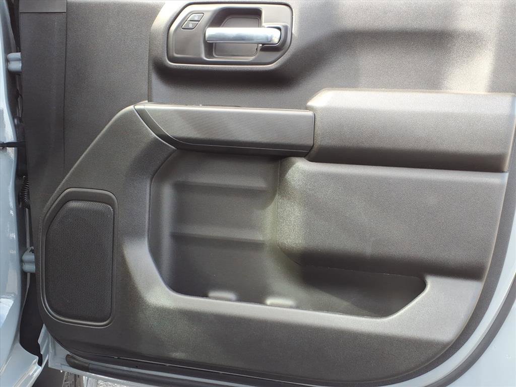 Certified 2025 Chevrolet Silverado 2500 Custom w/ Custom Value Package image 10