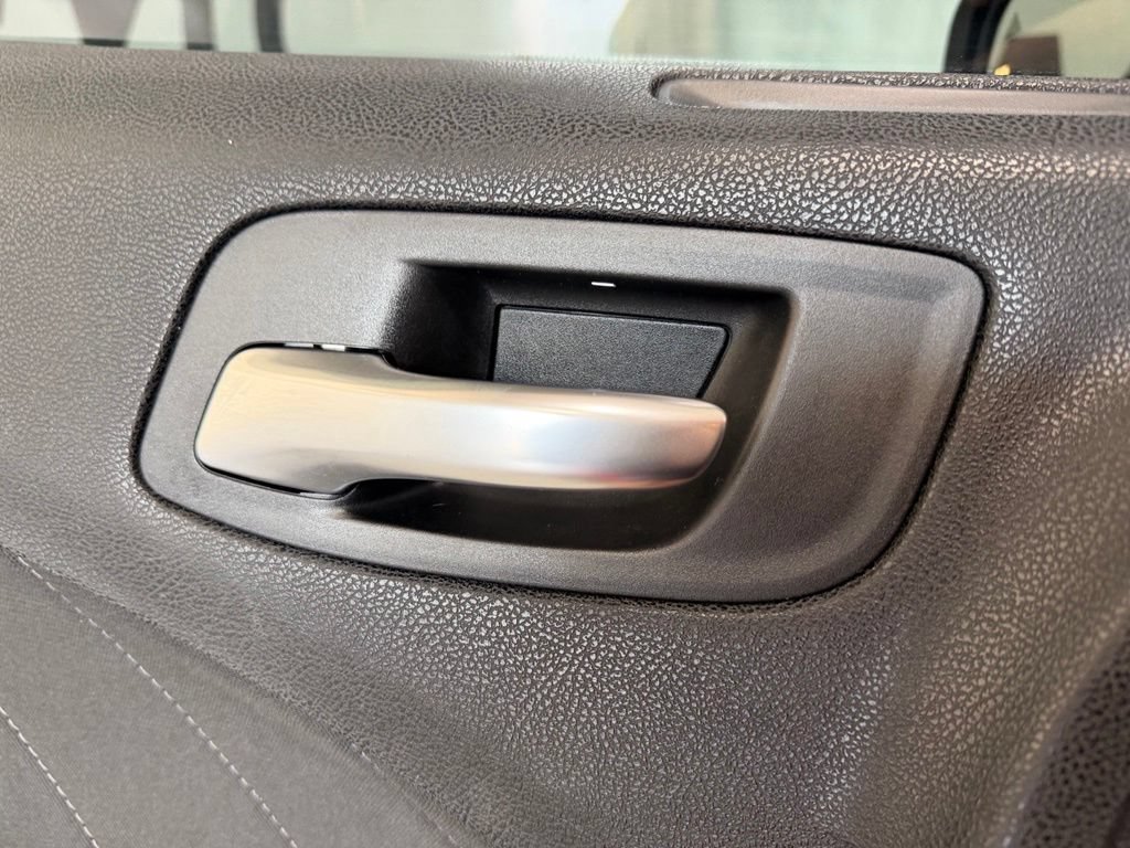 Used 2018 Dodge Charger SXT Plus w/ Beats Audio Group RWD image 13