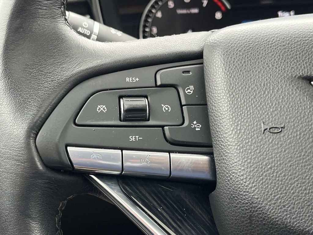 Certified 2024 Cadillac XT6 Premium Luxury image 31