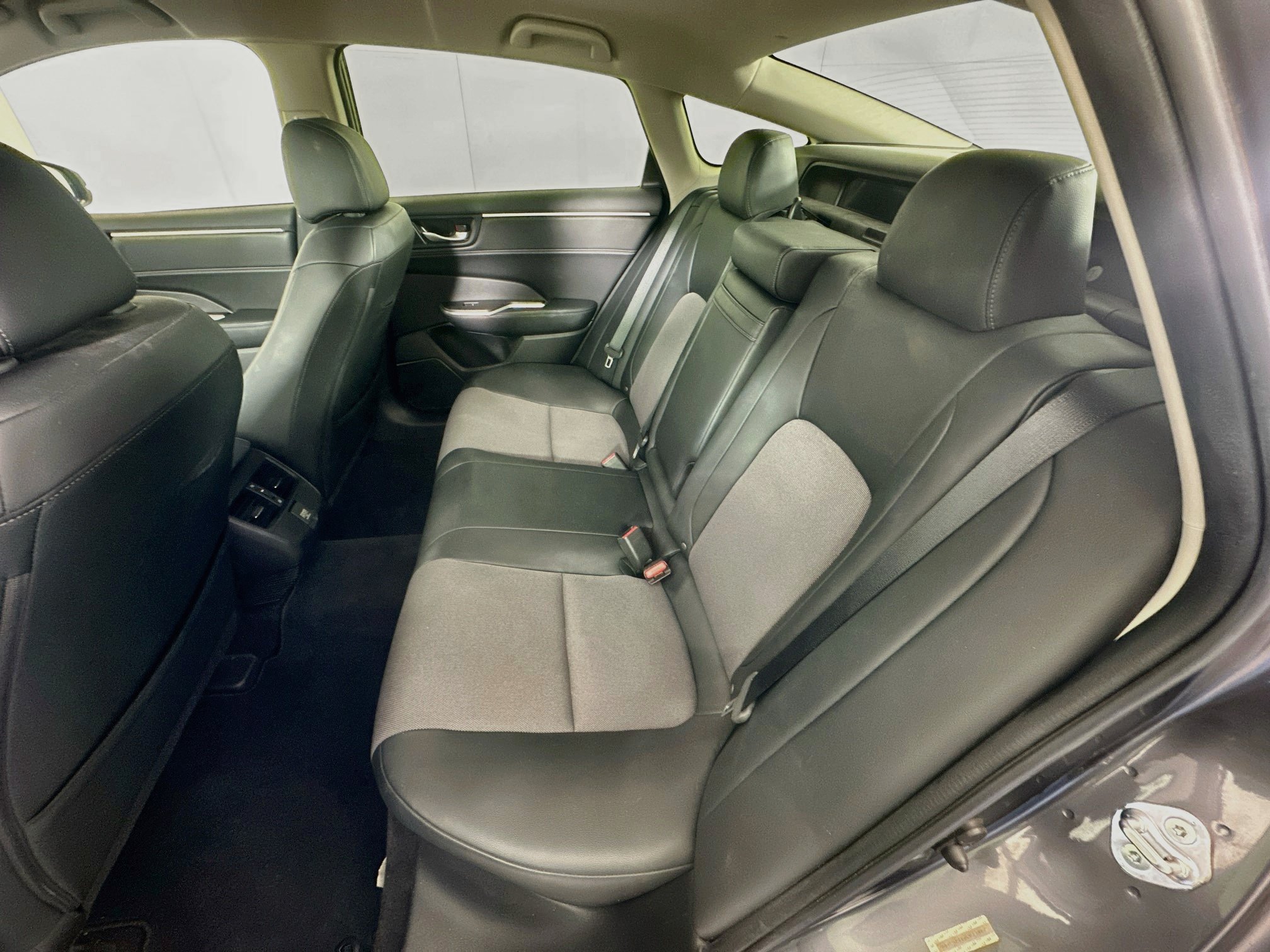 Used 2018 Honda Clarity Plug-In Hybrid image 26