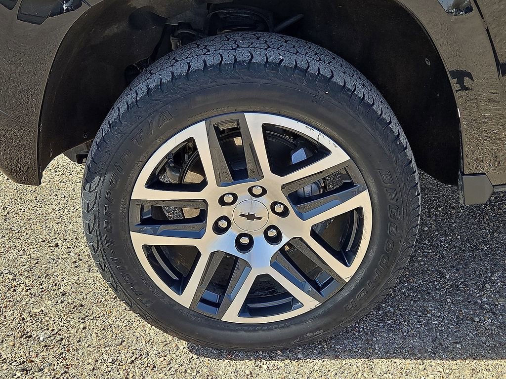 Used 2023 Chevrolet Colorado Z71 w/ Z71 Convenience Package 2 image 10