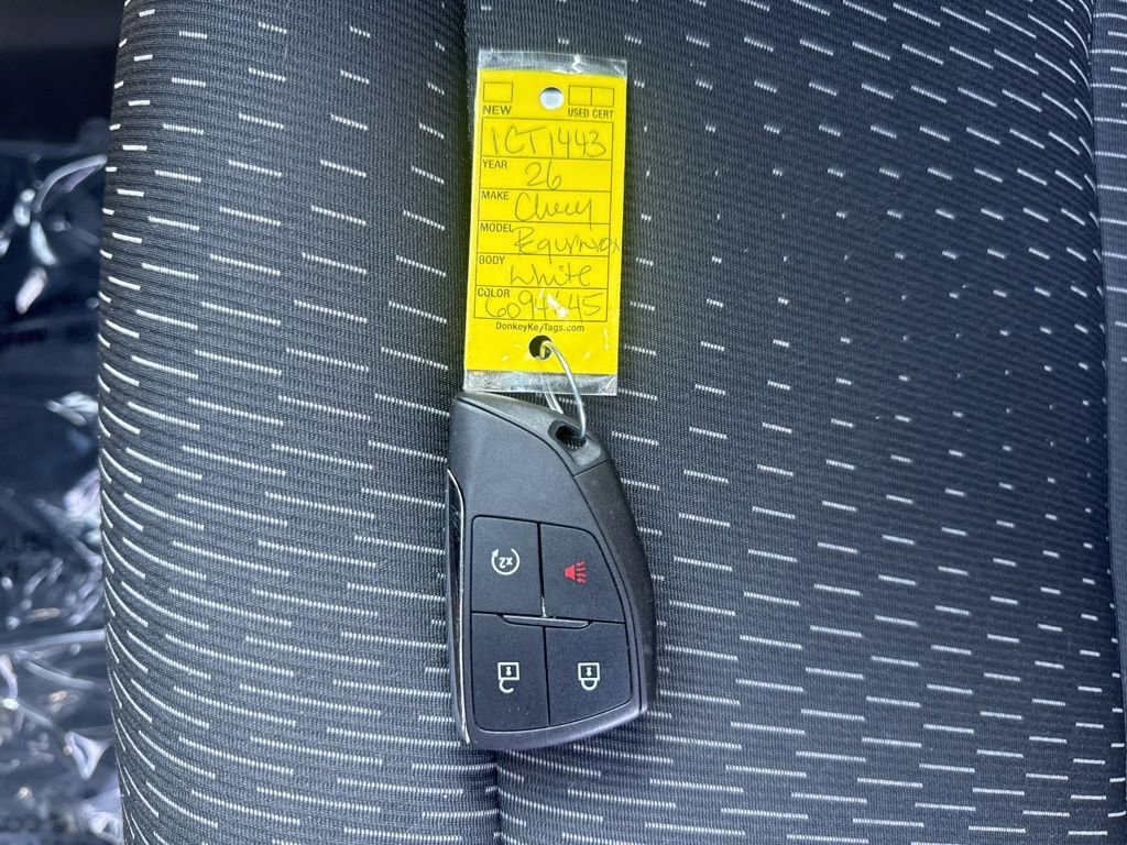 Used 2026 Chevrolet Equinox LT FWD image 35