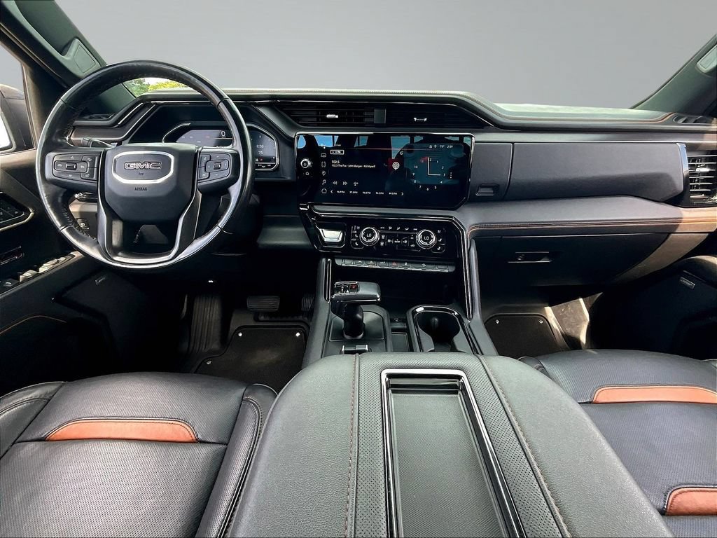 Used 2022 GMC Sierra 1500 AT4 w/ AT4 Preferred Package AWD/4WD image 10