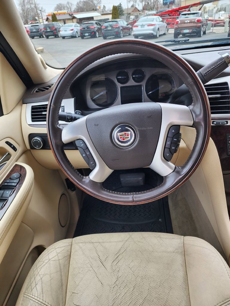 Used 2007 Cadillac Escalade EXT AWD/4WD image 10