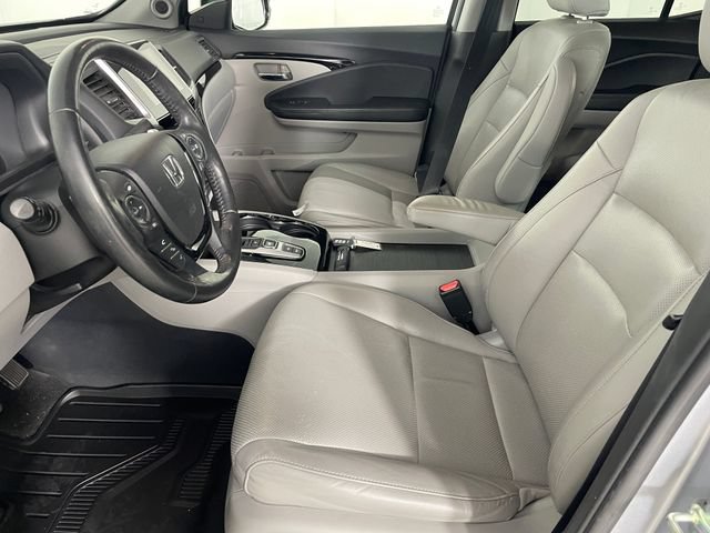 Used 2020 Honda Ridgeline RTL-E image 2