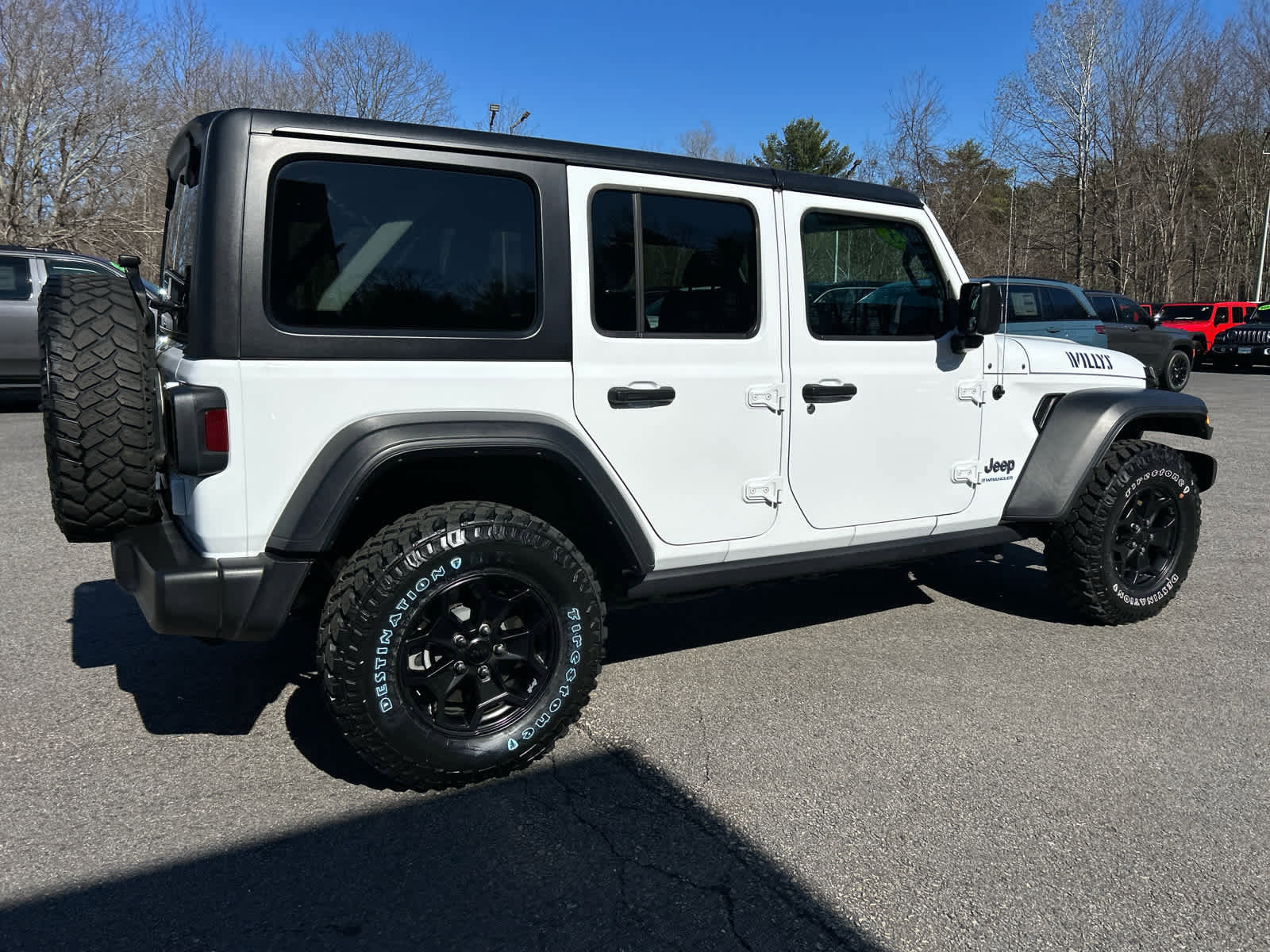 Used 2023 Jeep Wrangler Unlimited w/ Cold Weather Group image 4