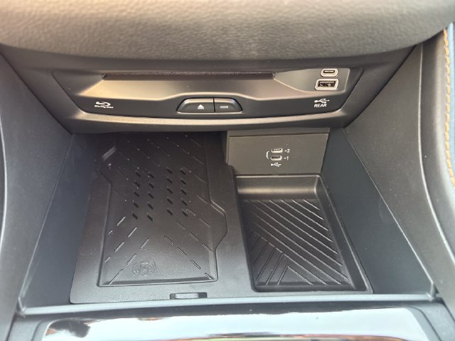 New 2027 Chrysler Pacifica Pinnacle w/ Theater Group AWD/4WD image 20