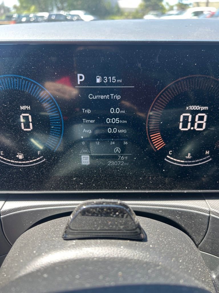 Used 2025 Hyundai Santa Fe SEL image 21